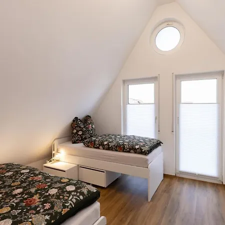 Maisonette-wohnung In Bestlage Von * فيلدرستادت