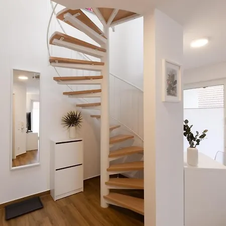 Maisonette-wohnung In Bestlage Von Apartment